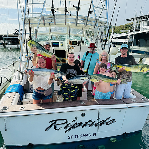 st thomas uvi blue water with boat